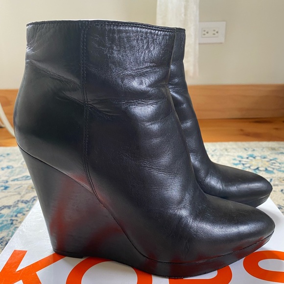 Michael Kors Booties - Picture 2 of 5